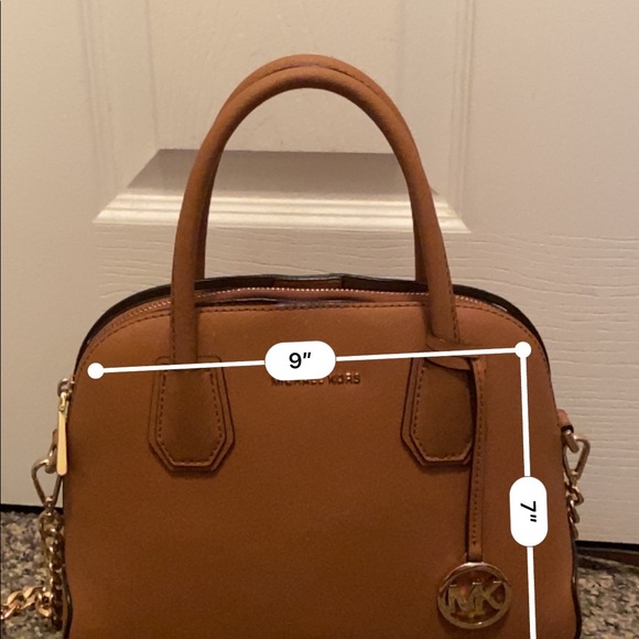 Micheal kors handbag - Picture 4 of 5